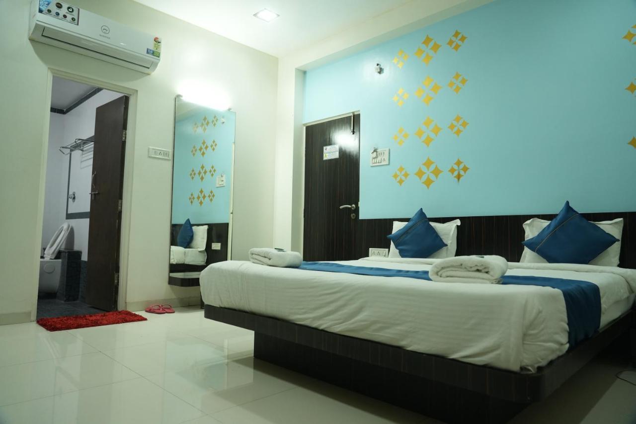 Hotel Avon International Аурангабад Екстериор снимка